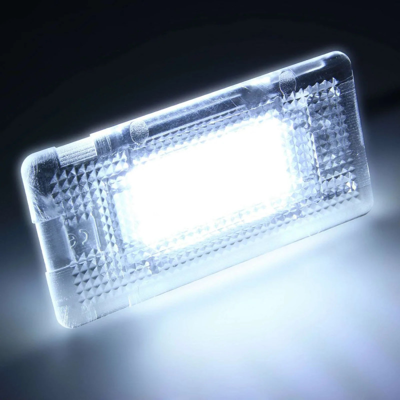ÉCLAIRAGE DE COFFRE LED BMW E36 E39 E46 E60 E65 E82 E88 E90 E91 E92